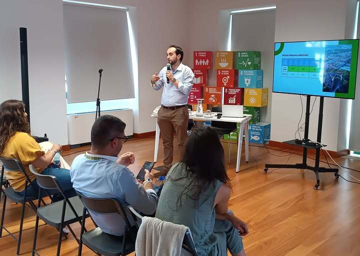 Município de Pombal entrega diplomas aos primeiros beneficiários dos programas Vive Pombal e Berç...