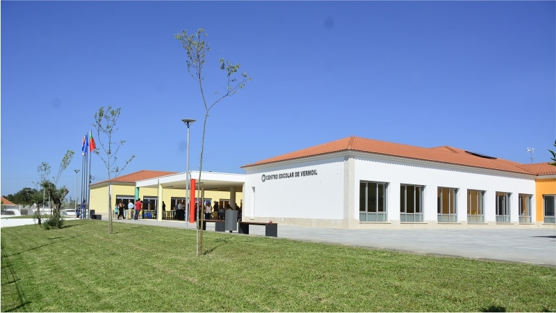 visita de inauguração do novo Centro Escolar de Vermoil